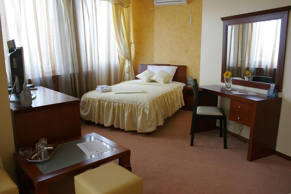 Panorama City Inn Sremski Karlovci Ngoại thất bức ảnh