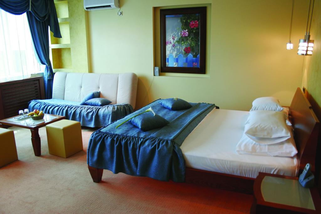 Panorama City Inn Sremski Karlovci Ngoại thất bức ảnh